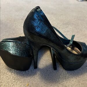 Bakers Teal and Black Platform Heels